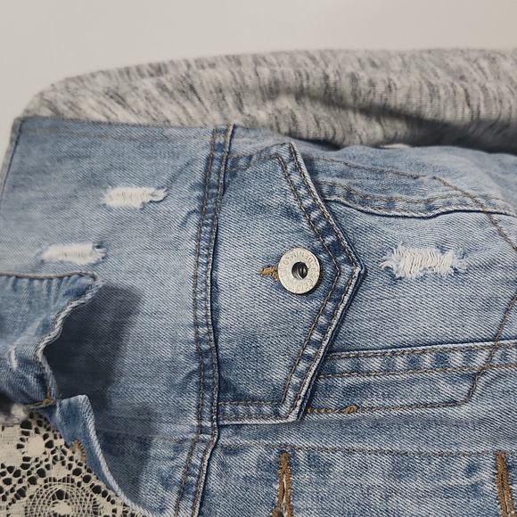 [EightyTwo] Denim-knit hoodie - distressed, medium fit - Picture 4 of 6